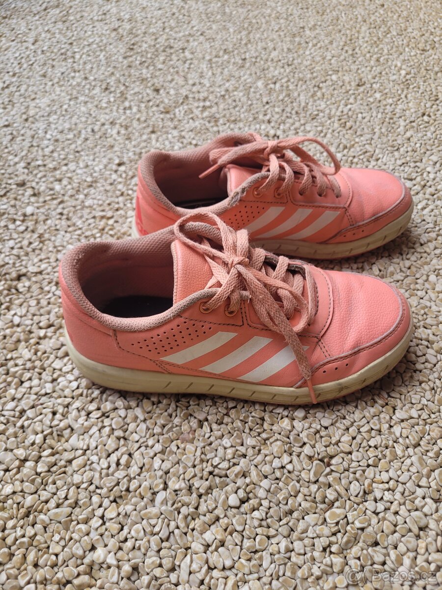Dětské tenisky Adidas vel.32
