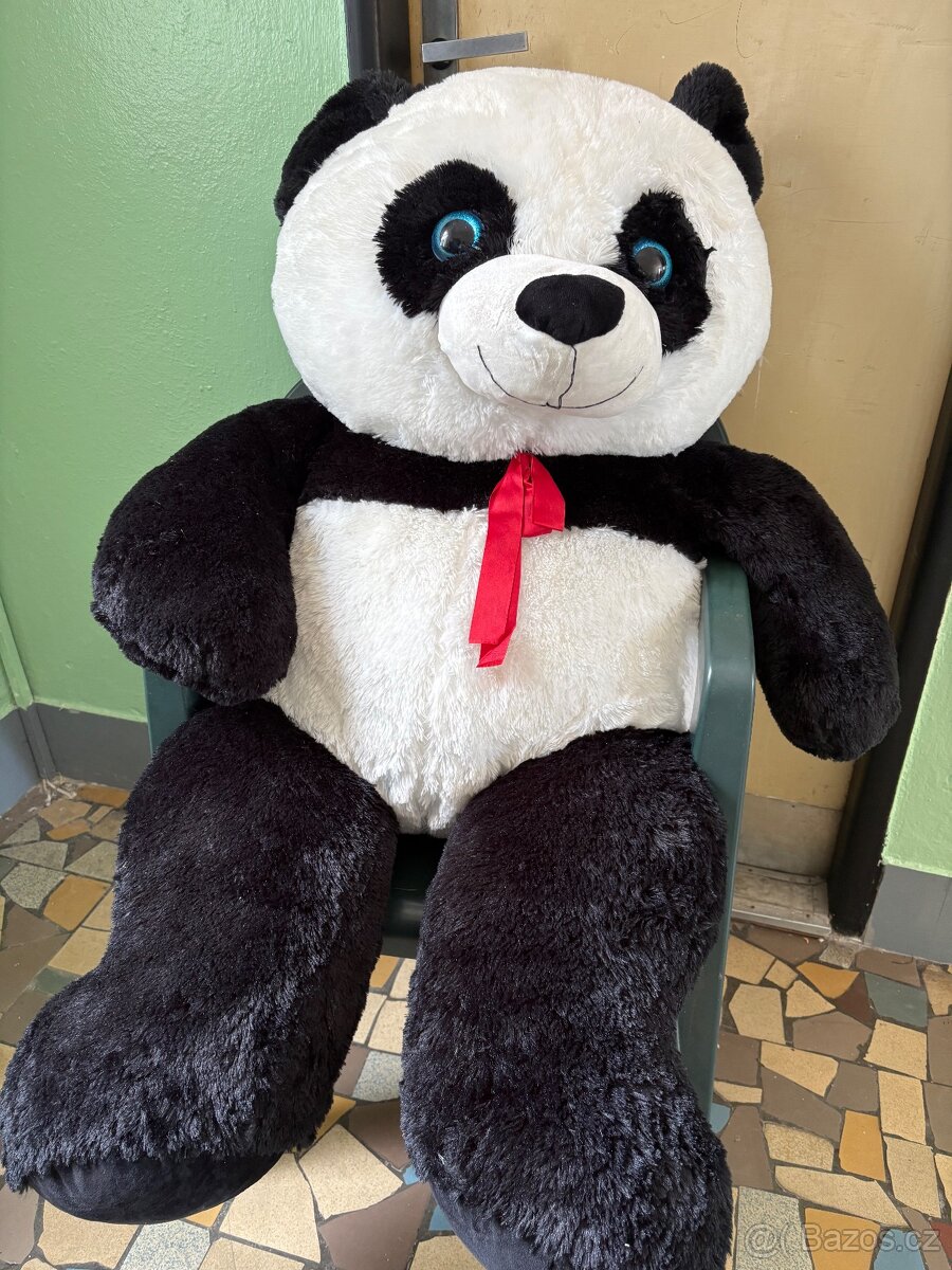 Plyšák panda