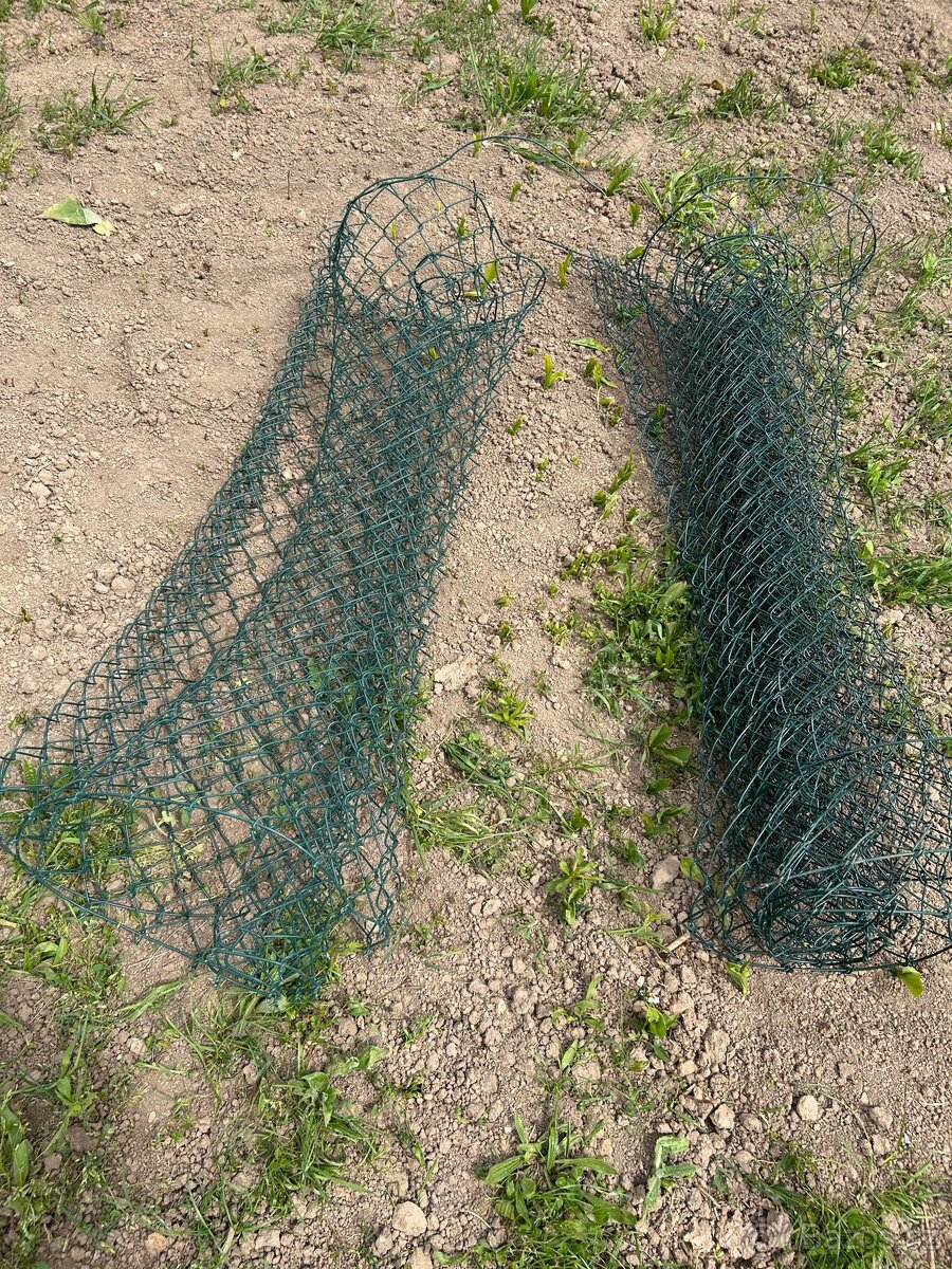 Pletivo výška 128cm + výška 125cm