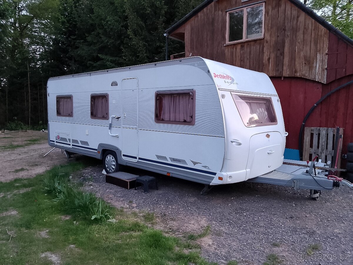 Karavan Dethleffs Camper