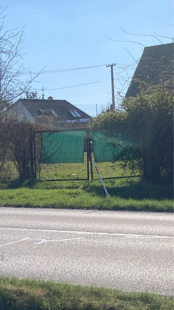 Pronájem reklamní plochy u hlavní silnice - Plzeň