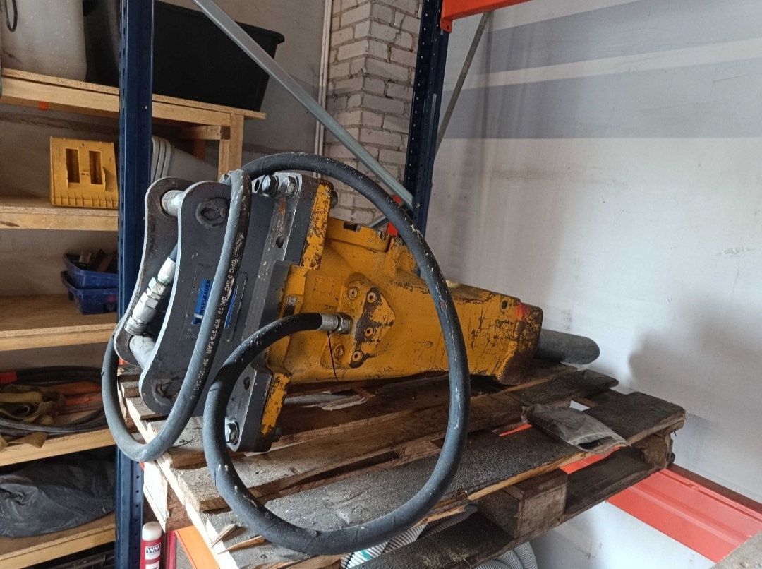 440kg Hydraulicke bouraci kladivo Atlas copco