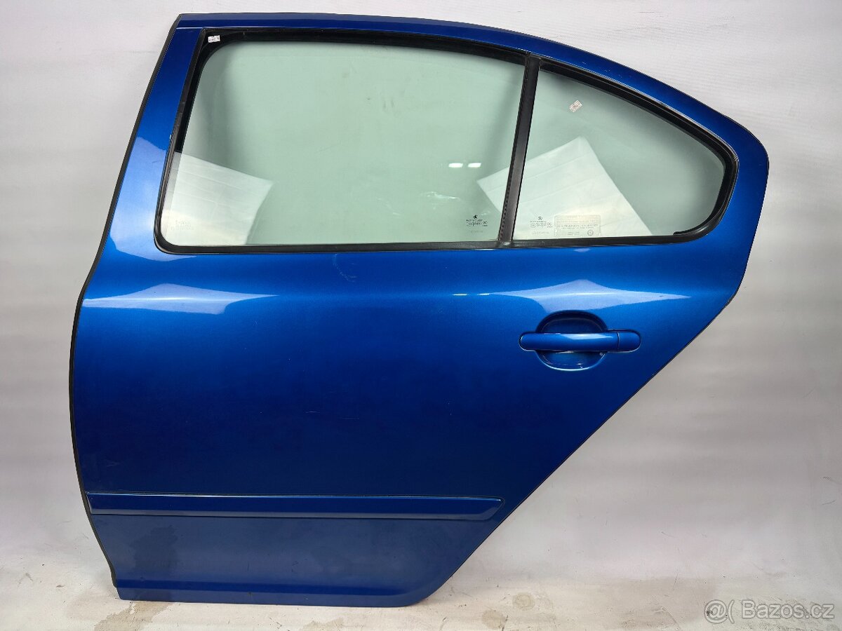 Dveře Škoda Octavia II liftback, levé zadní, kód barvy 9463