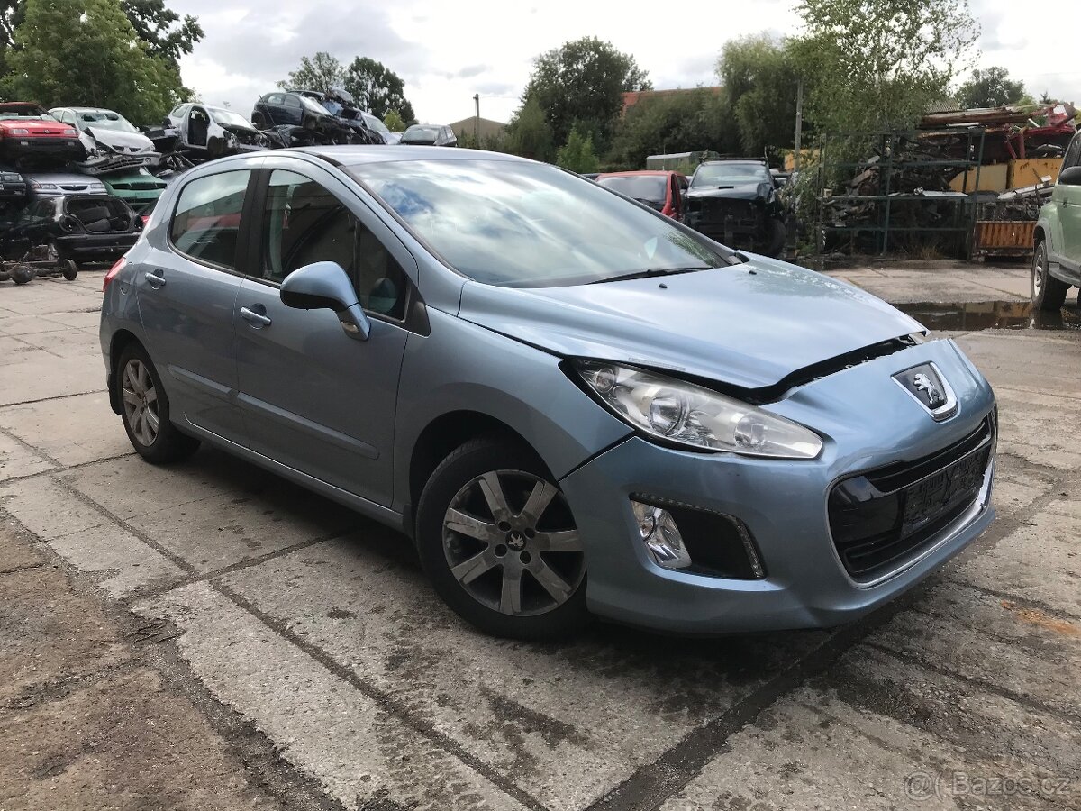 Peugeot 308 1.6hdi rok 2012 2013