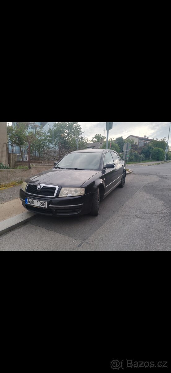 Škoda Superb 1