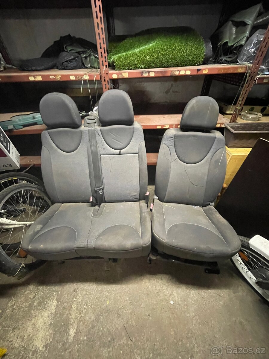 Sedačky fiat peugeot expert