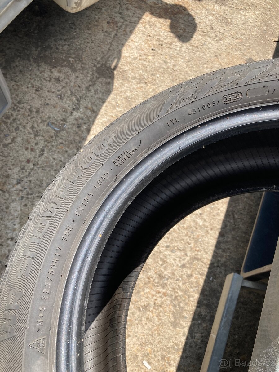 Zimní pneu 225/50 R17 98H