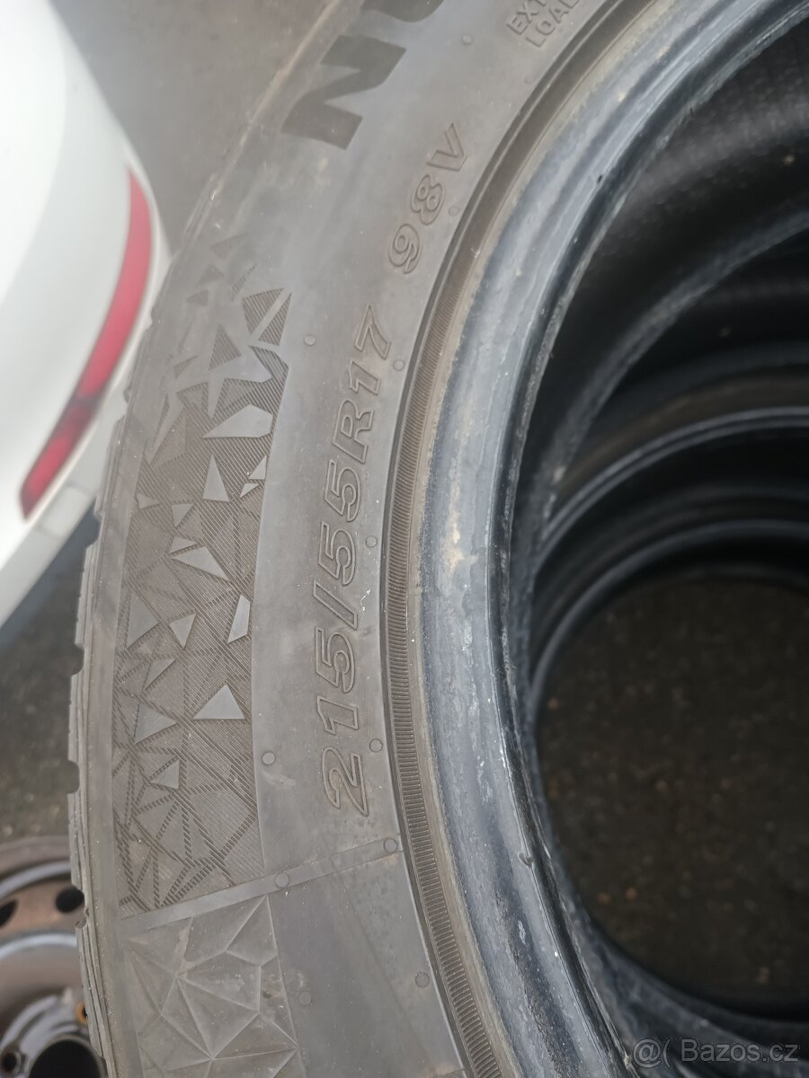 Pneu Nexen 215/55 R17
