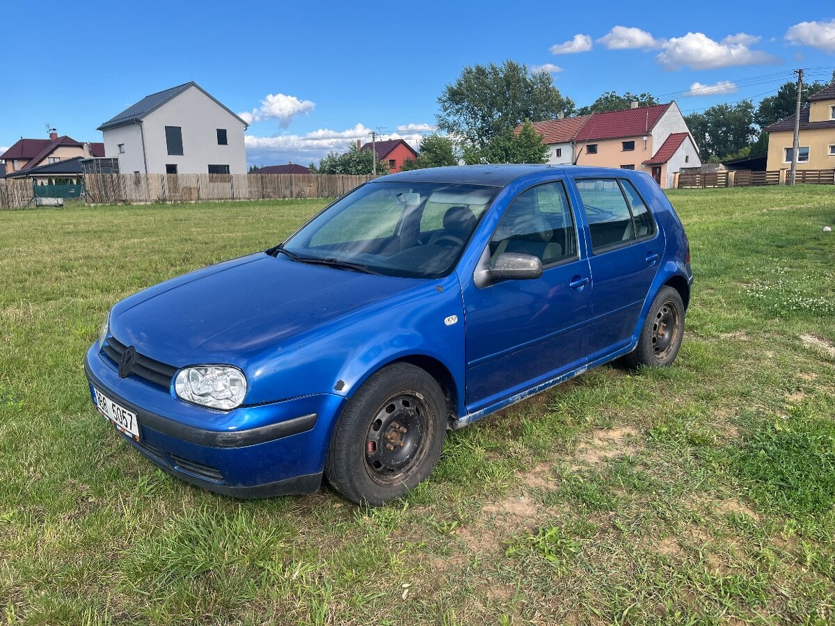 Volkswagen golf 4