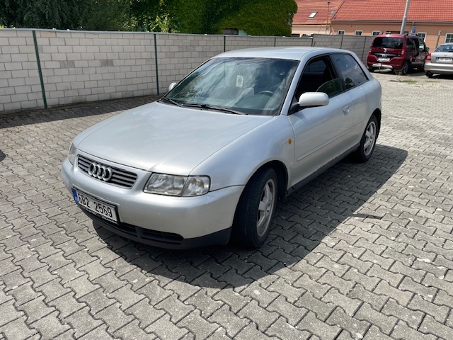 Audi A3 1,6-74 kW Rok výroby:1999
