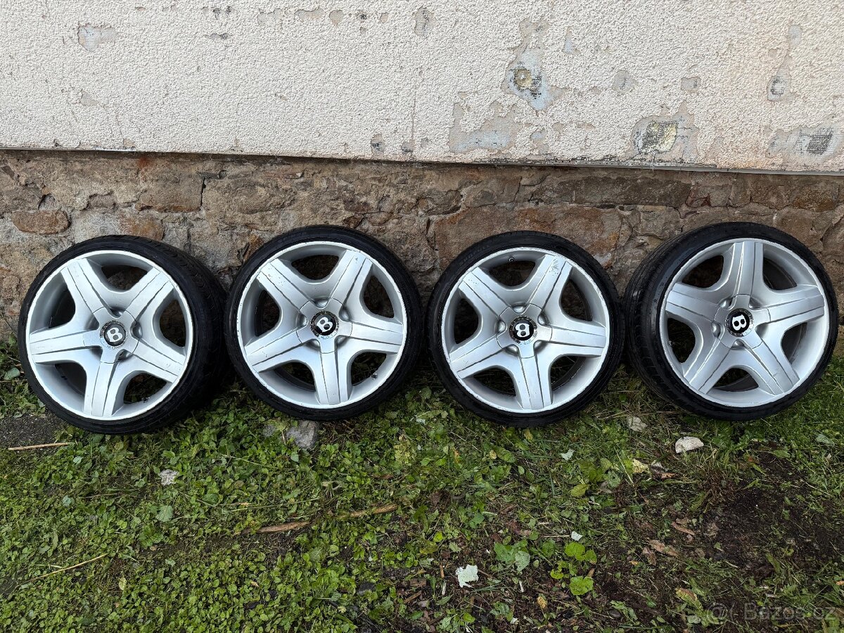 Bentley R19 s novými pneu 225/35 R19