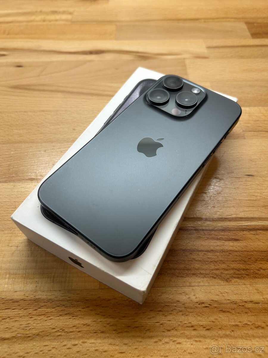 Nabízím iPhone 15 Pro 512gb Black Titanium