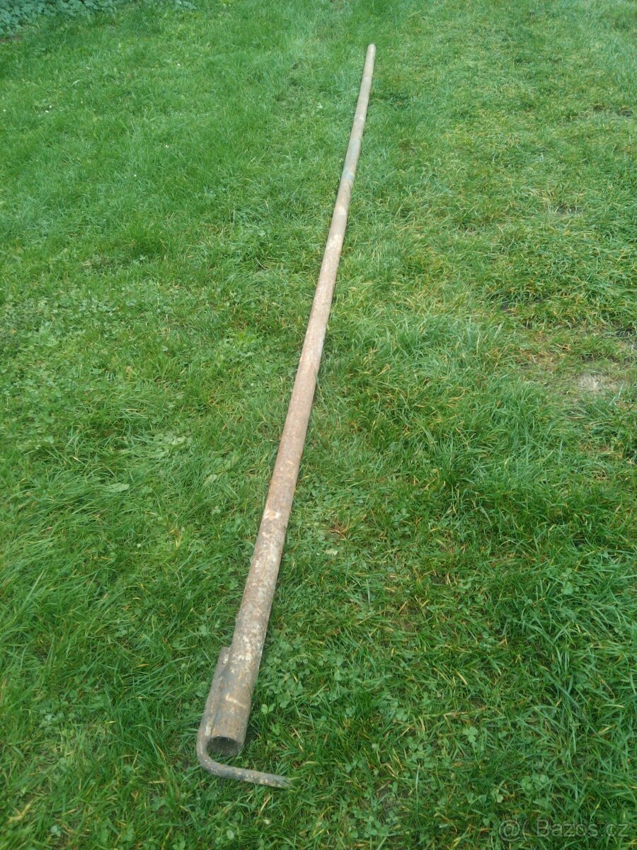 Kotva trubkového lešení.