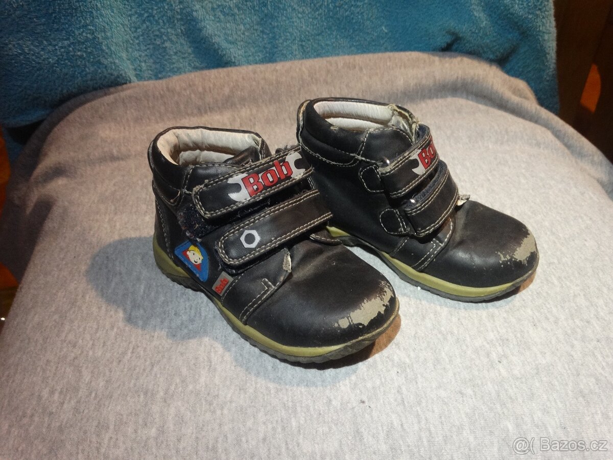 Dětské kožené botičky vel. 23 s Bořkem stavitelem