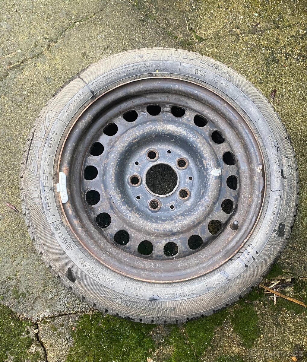 Zimní pneu 185/55 R15 82T