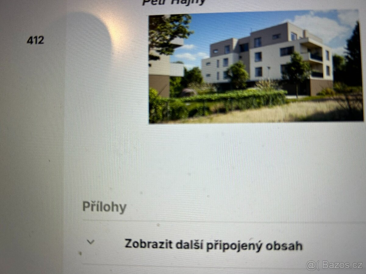 Garážové stání pro jedno osobní vozidlo Farářství