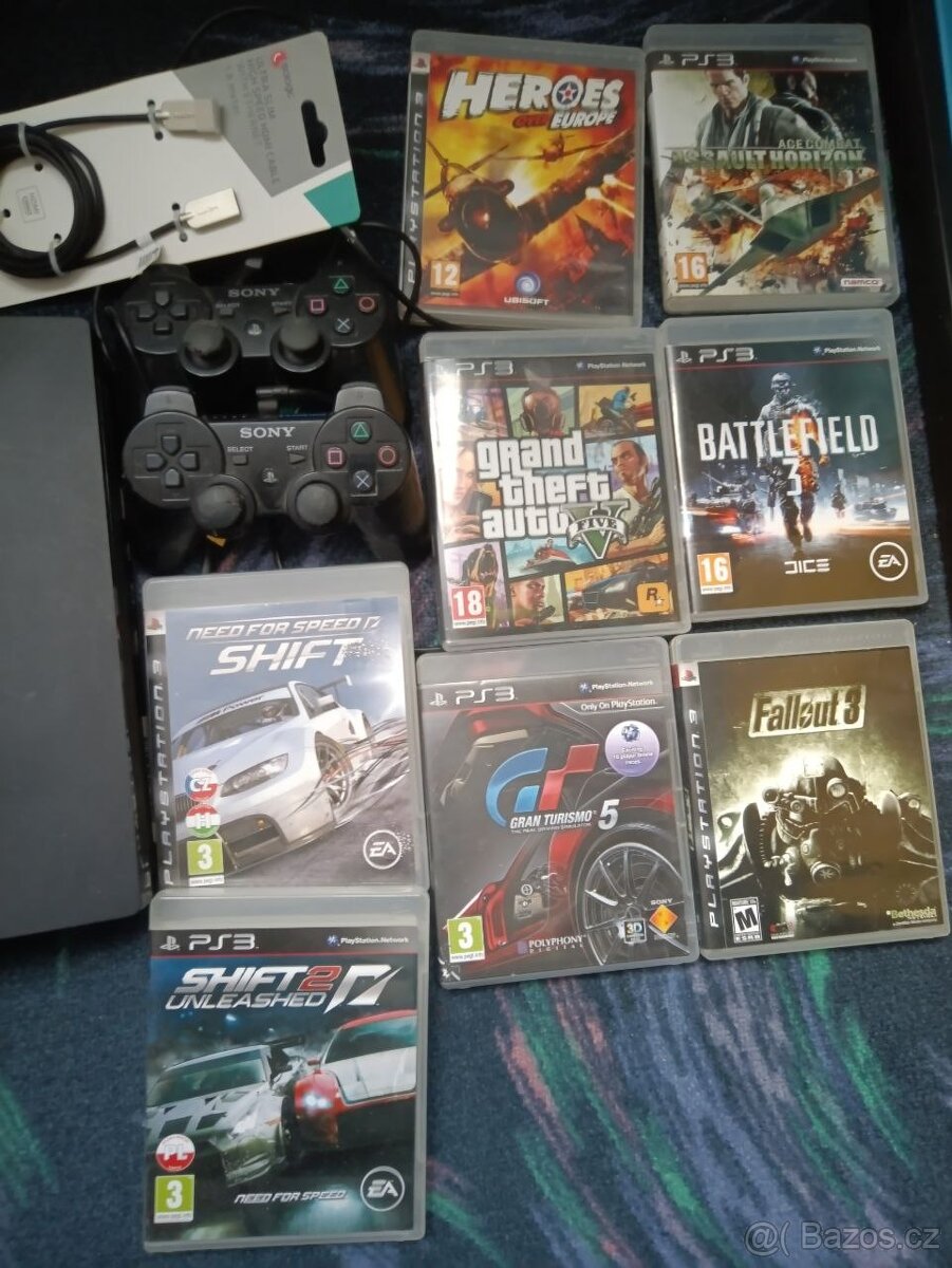 Playstation 3 + 8 her + 2 ovladače s novým hdmi kabelem