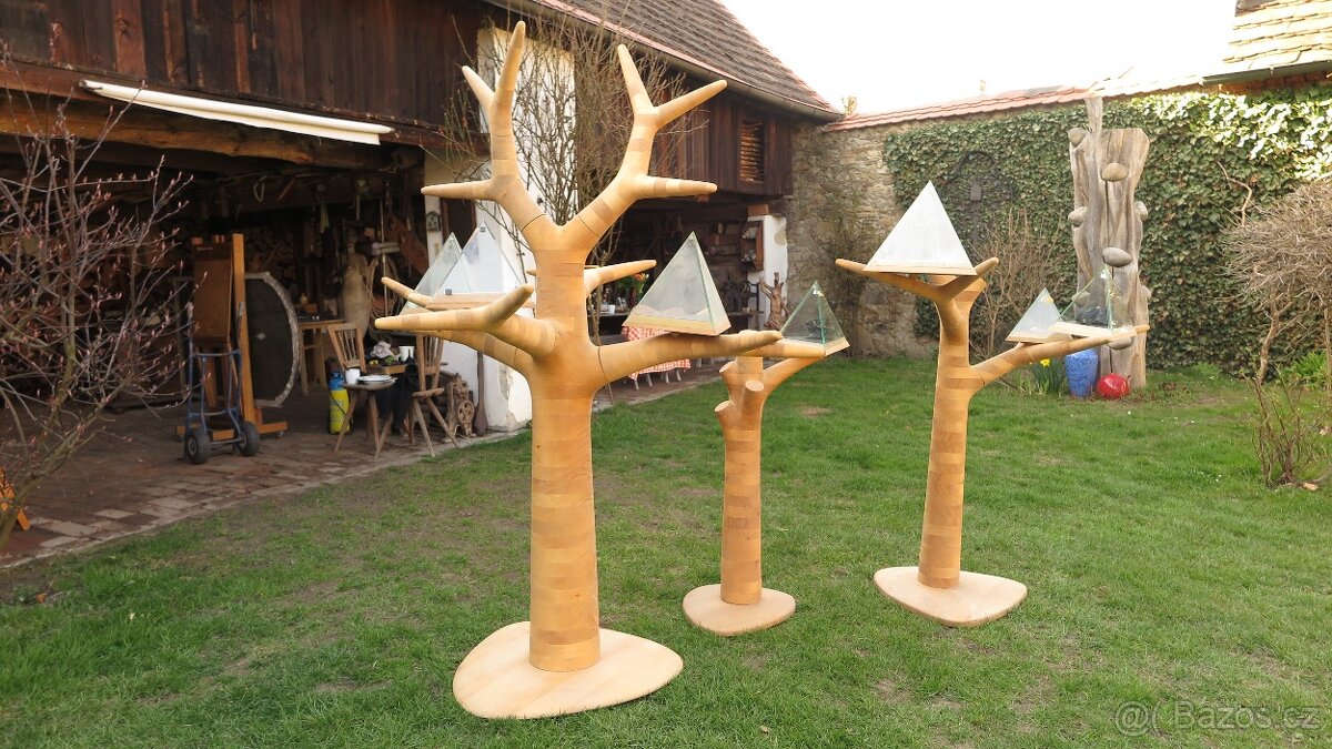 Výstavní vitríny - atyp - na šperky, kosmetiku aj