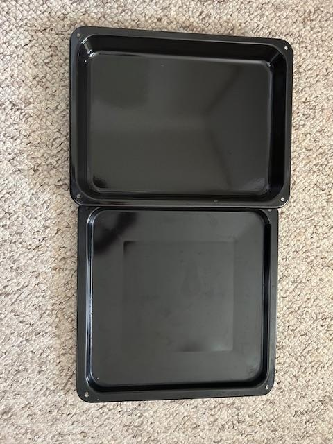 2 x nový smaltovaný plech