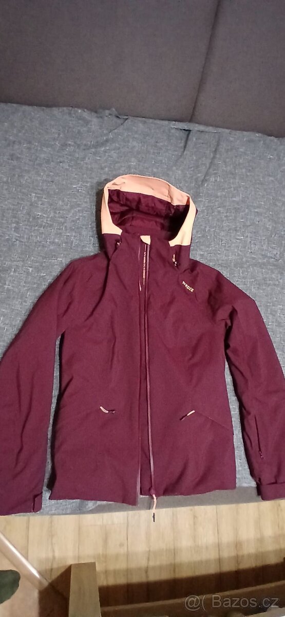 Zimní lyžařská bunda WEDZE - vel. XS