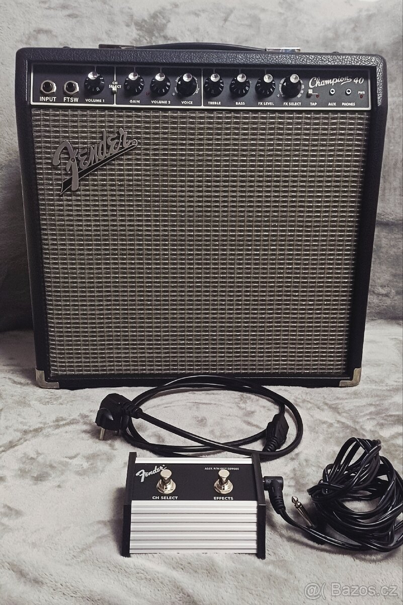 Kombo Fender champion 40 s pedalem