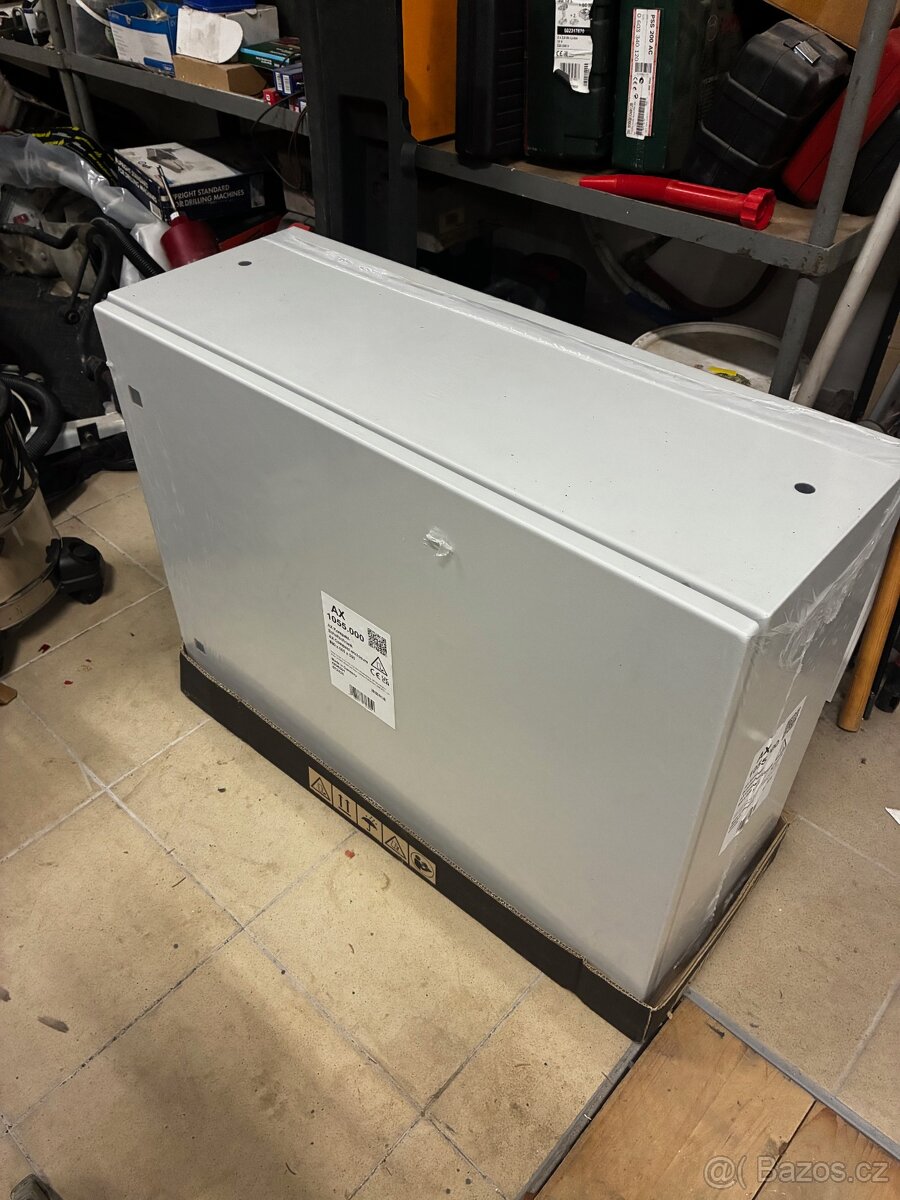 Venkovní elektrorozvaděčová skříň Rittal AX 1055.000