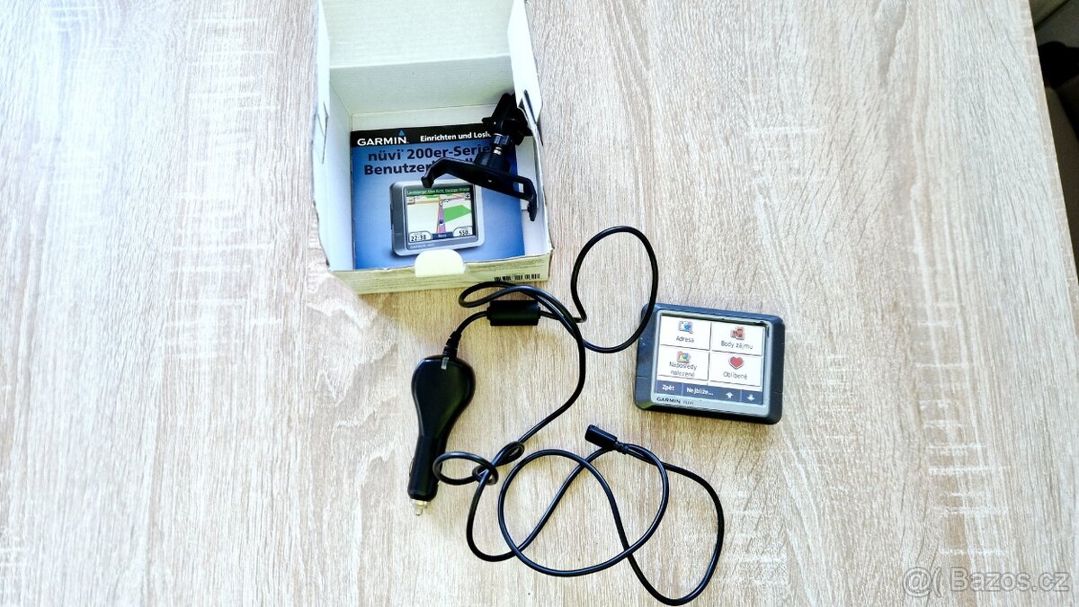Navigace Garmin s příslušenstvím
