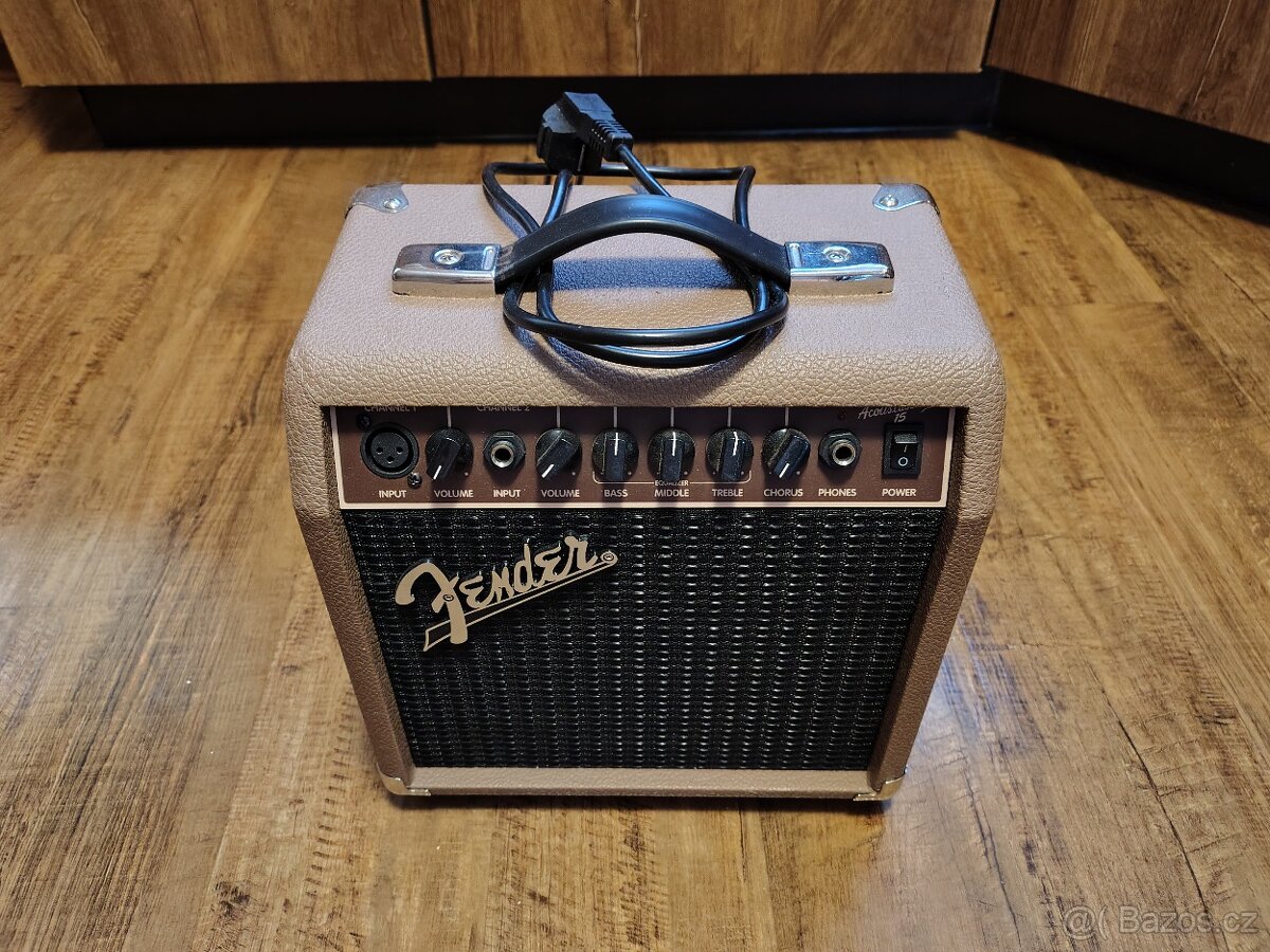 Fender Acoustasonic 15