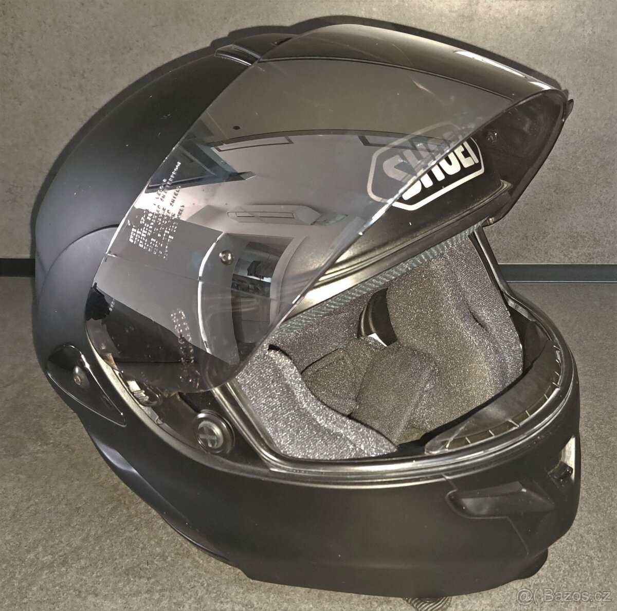 Výklopná helma SHOEI Multitec černá vel. XS