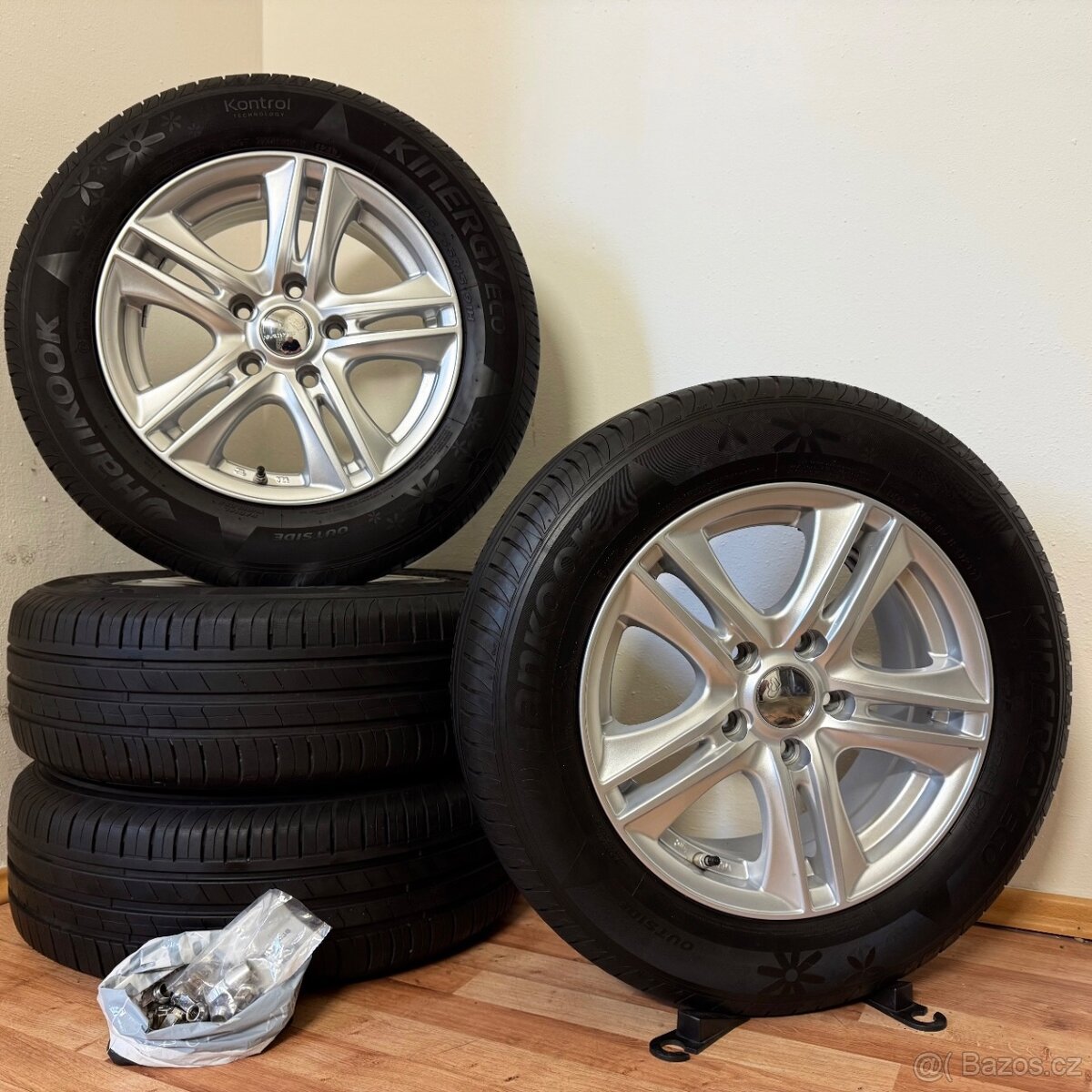 KIA/HYUNDAI 5x114,3 R15 ET38+LETNÍ 195/65R15 6,5mm