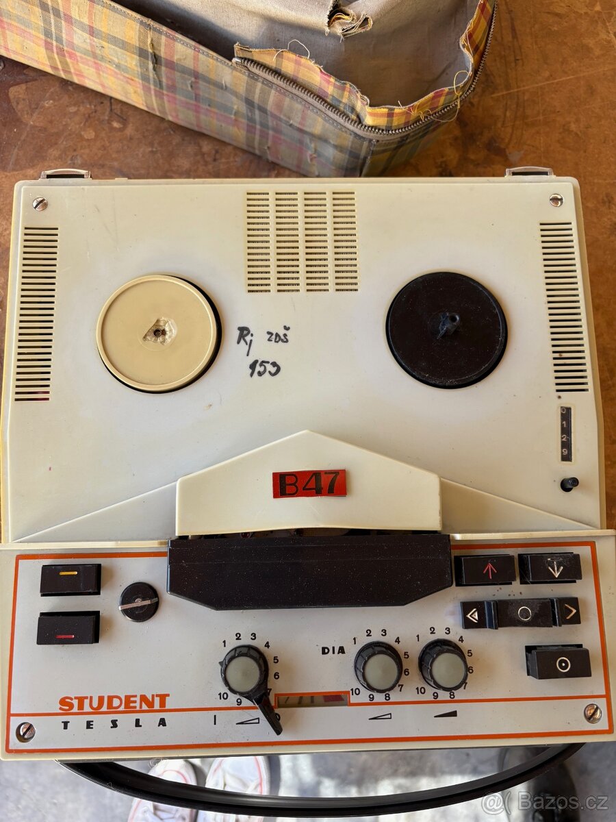 Magnetofon Tesla B47