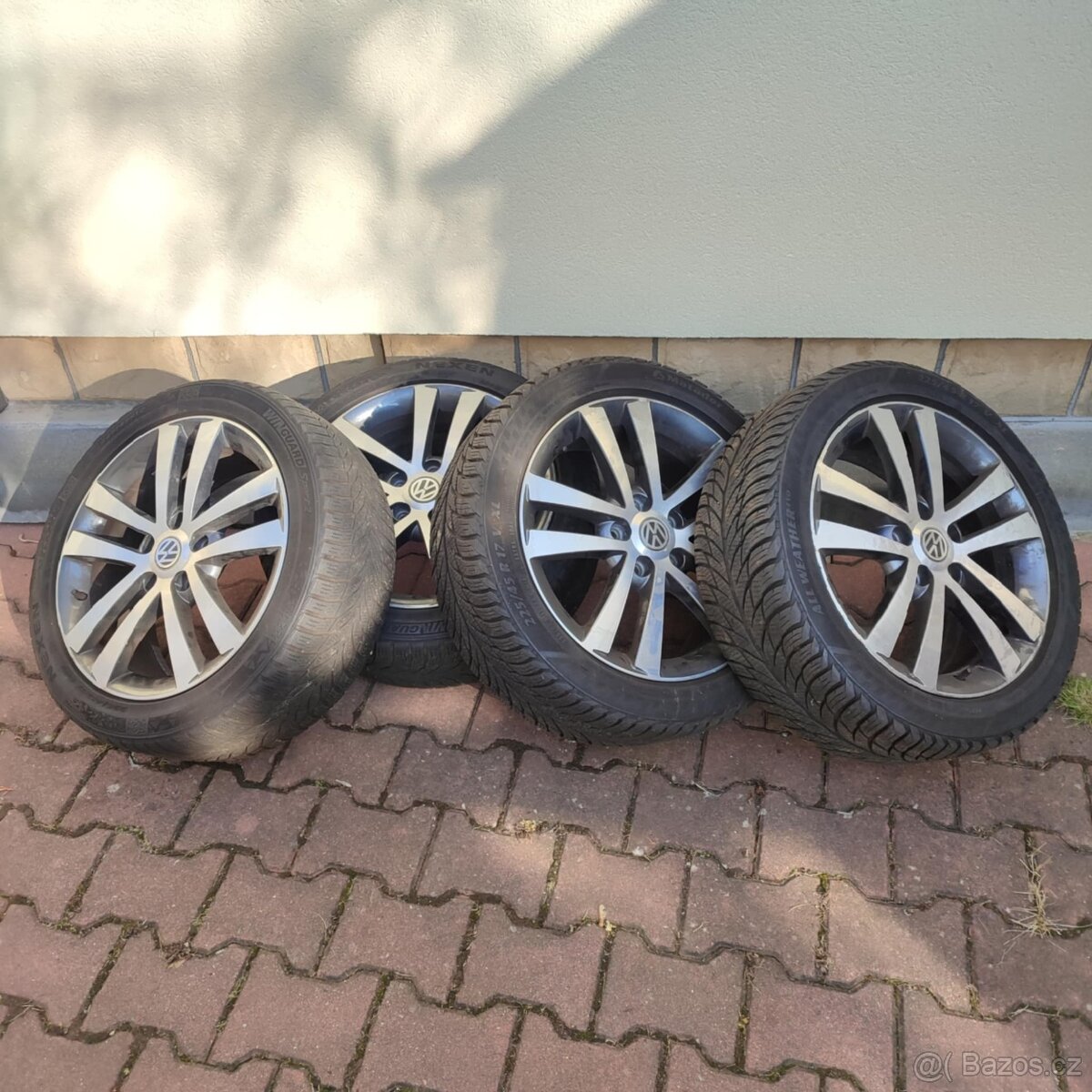 Komplet kola 225/45 R 17 (4 kusy)