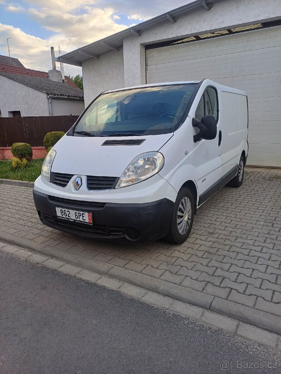Renault trafic 2.5 dci