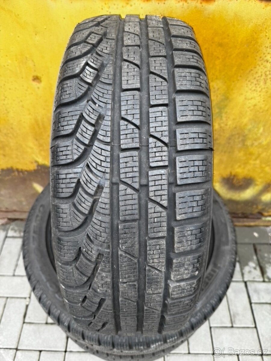 Zimní pneumatiky Pirelli 205/55/17