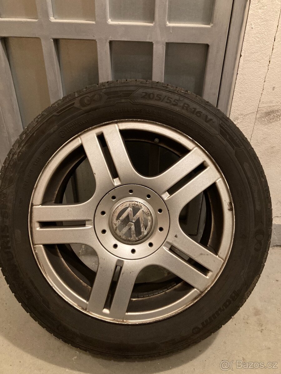 Alu kola s pneumatikami na wolksvagen passat b5