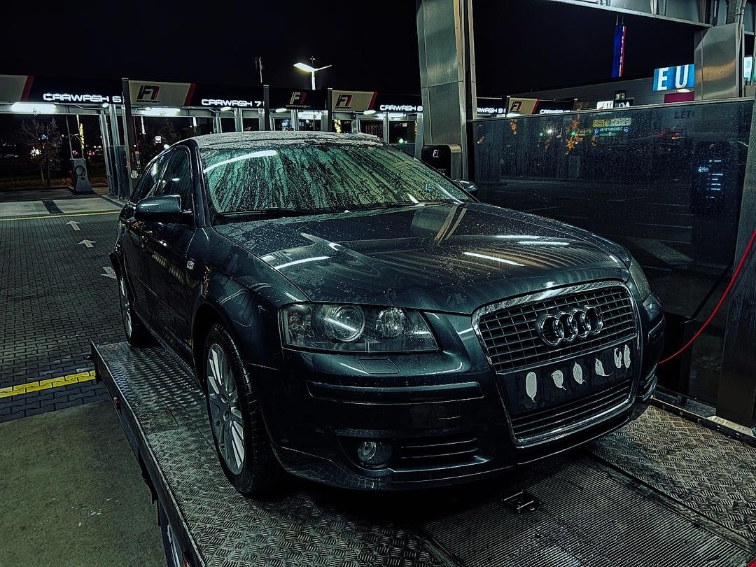 Vůz na náhradní díly Audi A3 8P sportback 2007 BYT JWX LX7Z