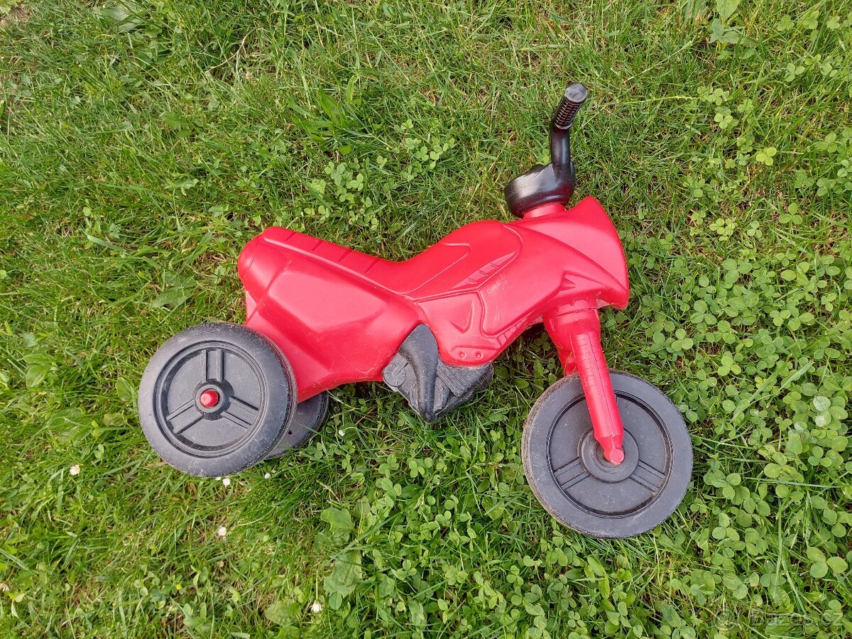 Odrážedlo motorka