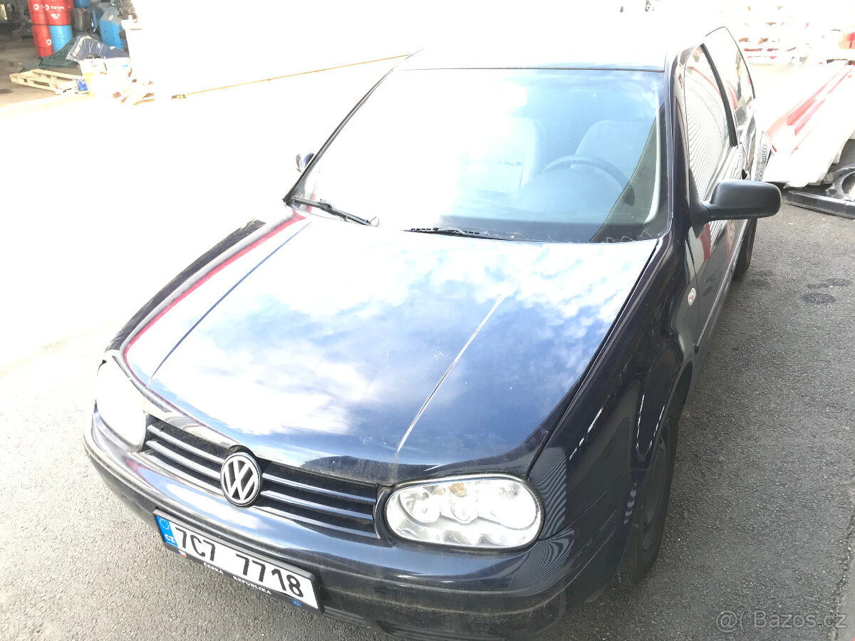 VW Golf 4 1998 1,6i SR 74kW AKL - díly z auta