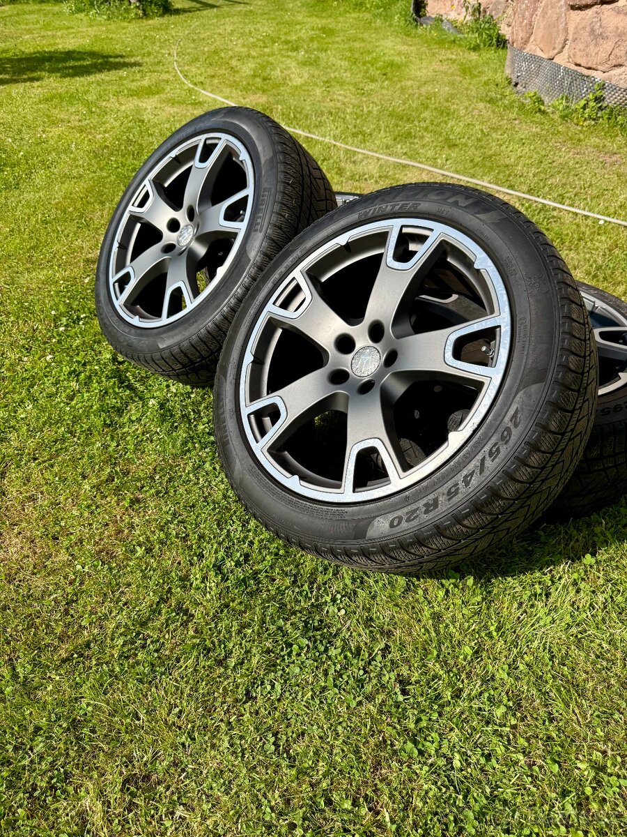 Originální sada zimních kol Maserati Levante 20,  5x114,3