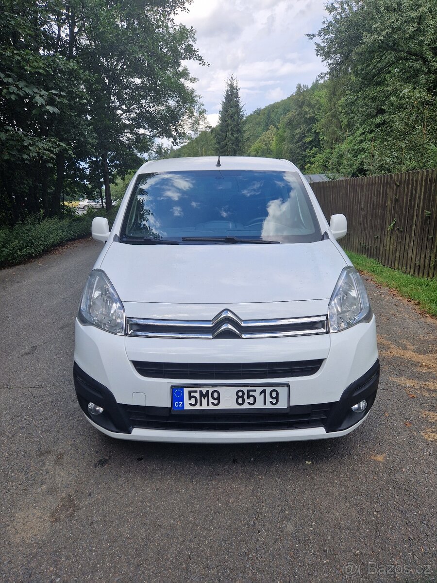 BERLINGO 1.6 HDi, DPH, 7 MÍST, ČR