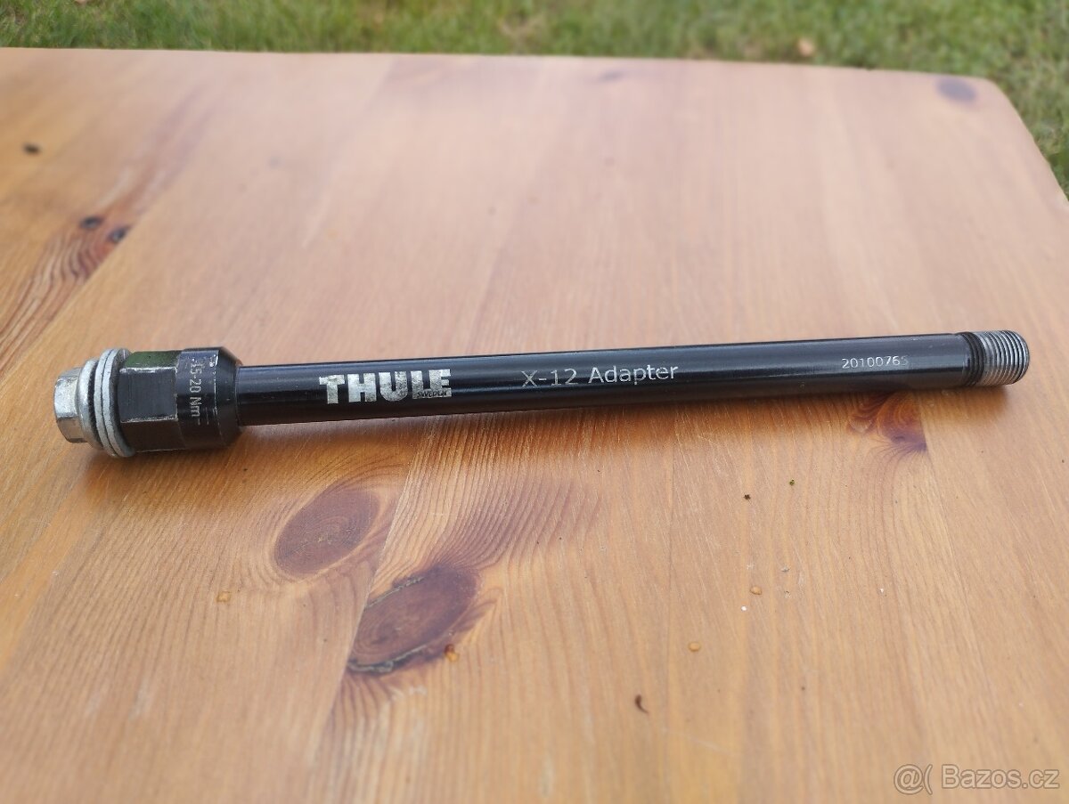 Adaptér Thule X-12 syntace