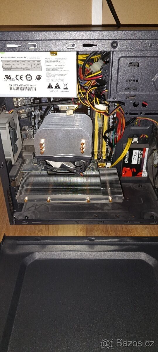 PC AMD A10 7800 / AMD Radeon R7 4 GB / 8GB DDR4 / SSD 500GB