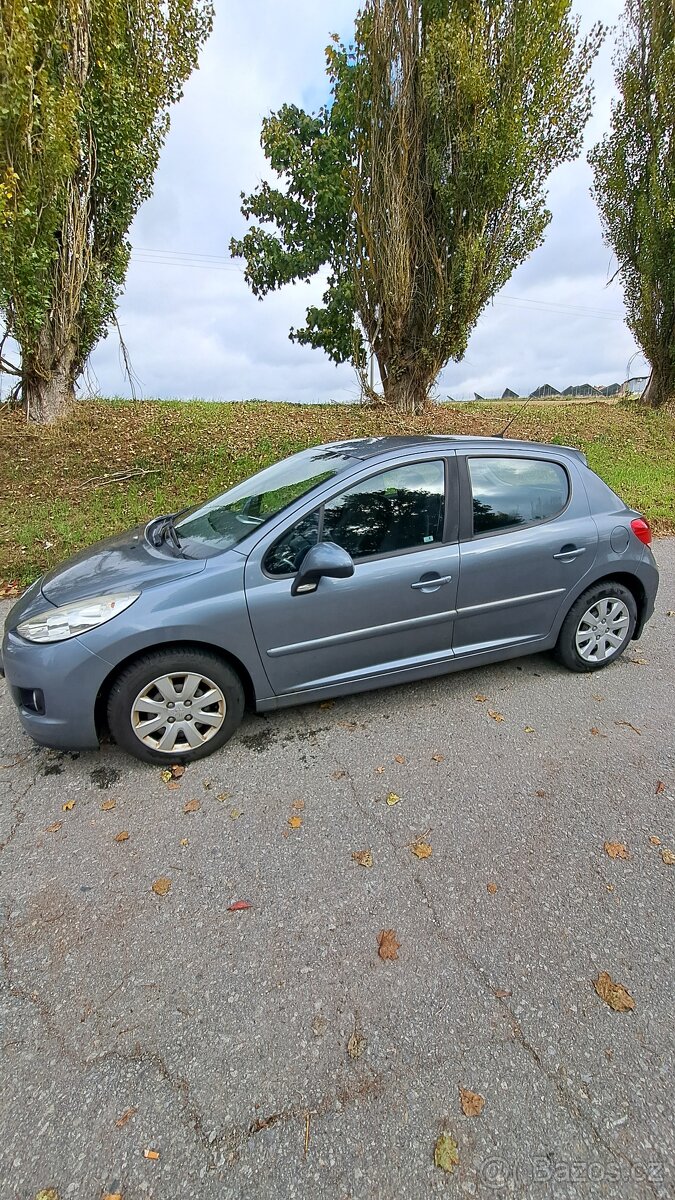 Peugeot 207