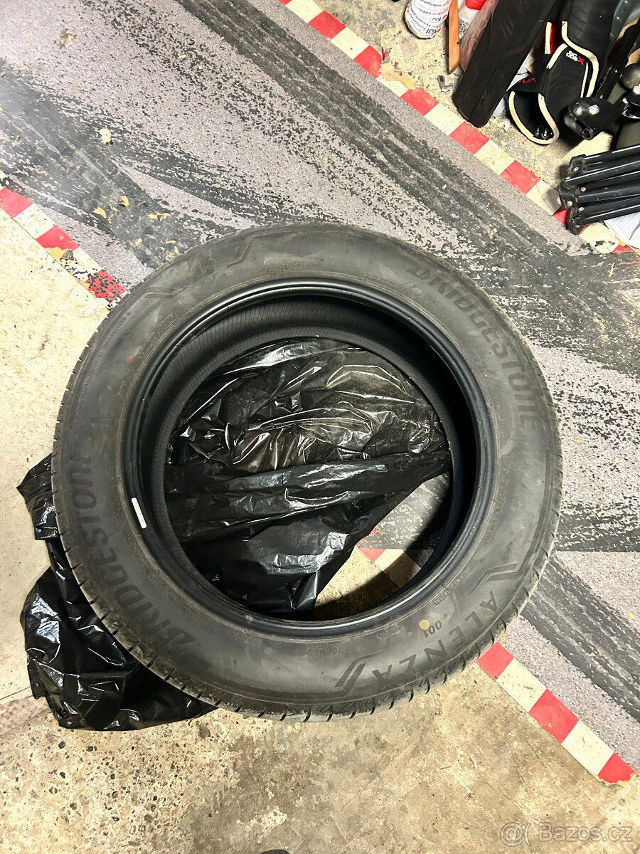 BRIDGESTONE ALENZA1 235/55 R19 101 V