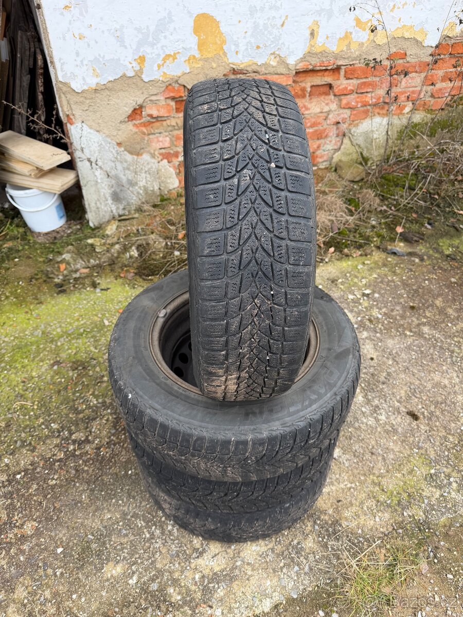 Prodám plechové disky 5x112 se zimní pneu 195 65 r15