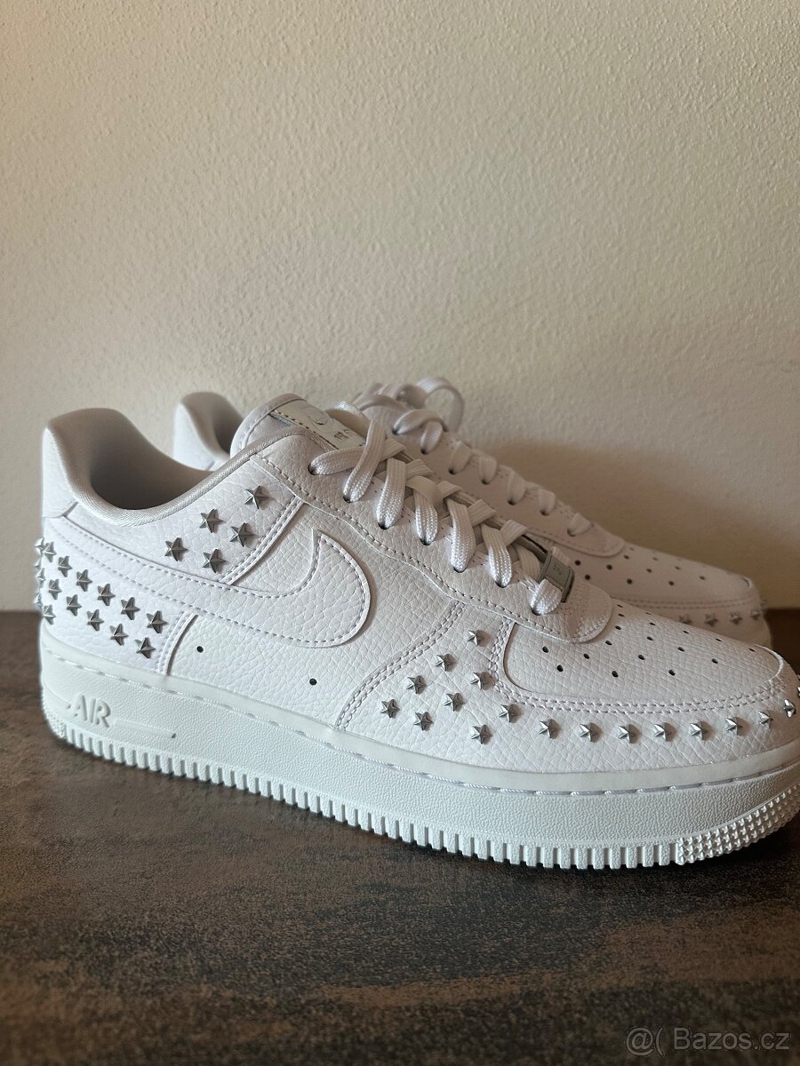 Nike Air Force 1 vel 40