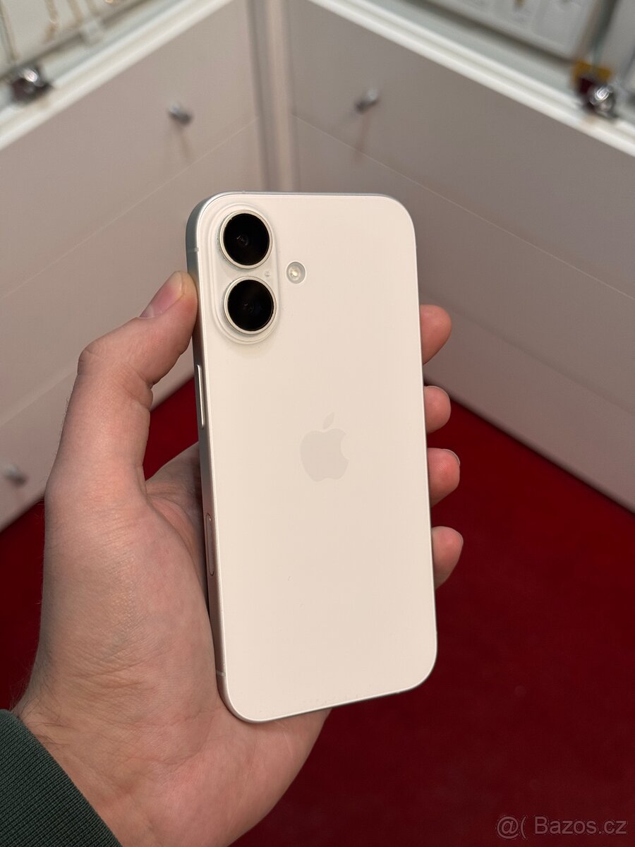V ZÁRUCE Apple iPhone 16 128GB