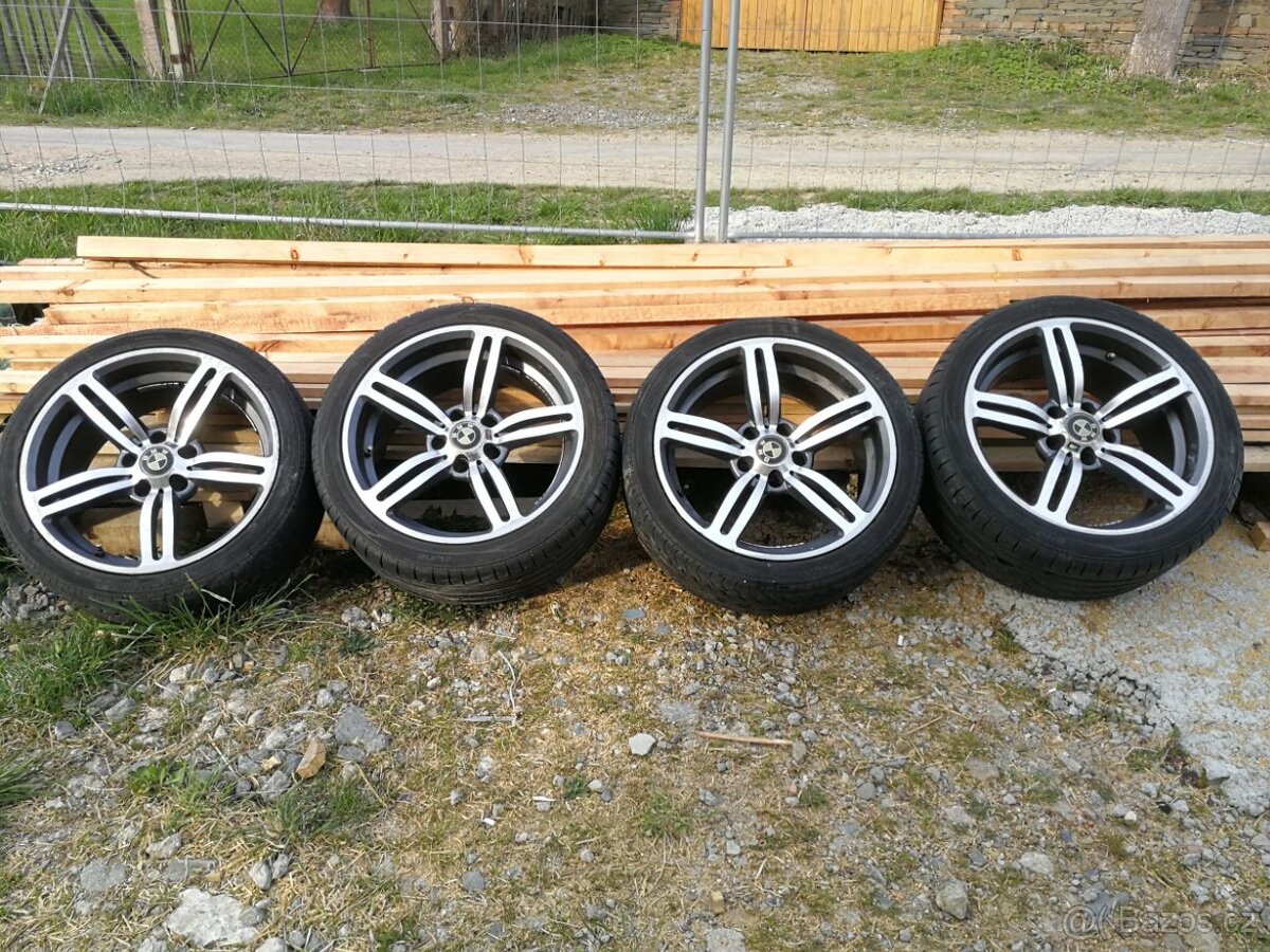 BMW Alu kola 18" - letní pneu