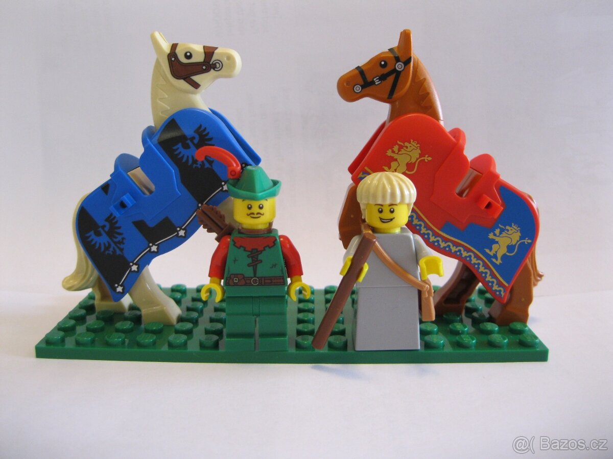 Lego castle přehoz/čabraka,kůň,zbojník forestman
