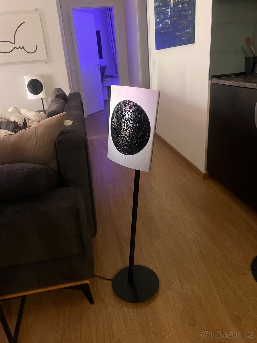 Beolab 17 - silver/black + upravené stojany | Bang & Olufsen